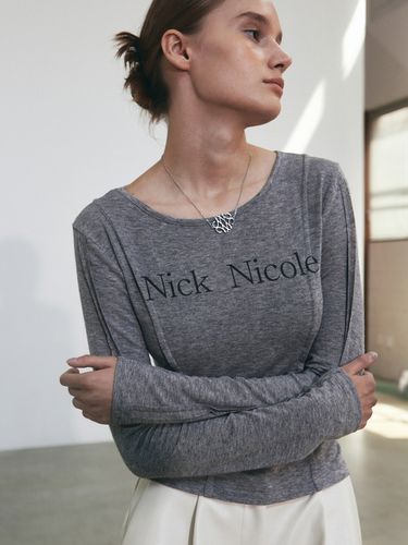 Nick Pintuck Line LS Top - Gray - NICK&NICOLE - Modalova