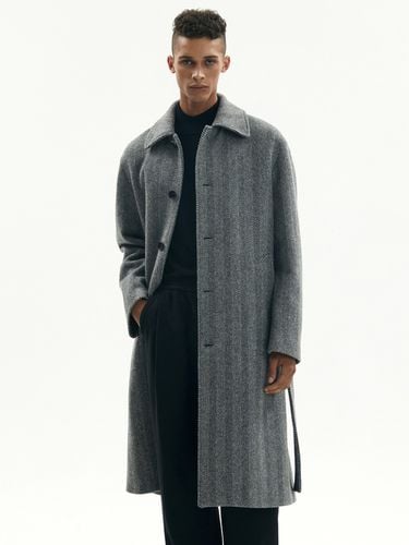 Oversized Belted Herringbone Mac Coat _ - TNGT - Modalova