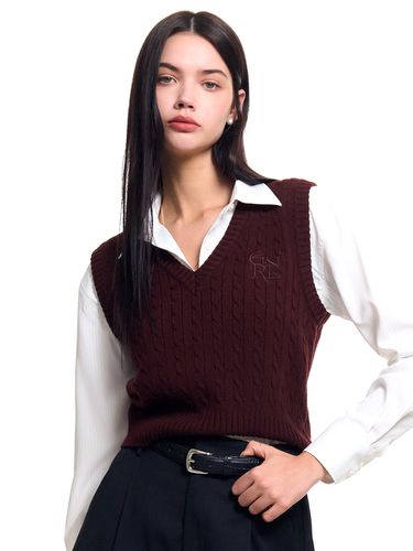 Classic Cable Vest - Brown - GENERAL IDEA - Modalova