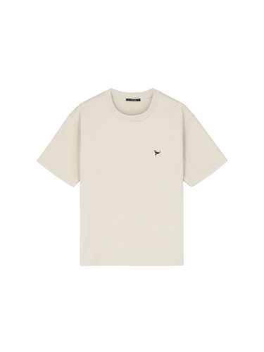 Wappen Pointed T-Shirt _ Beige - ADHOC - Modalova