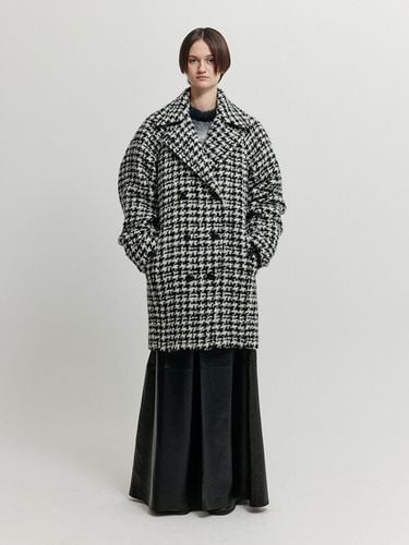 XASE Oversized Coat - EENK - Modalova