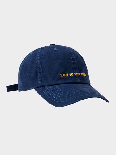 On The Moment Lettering Cotton Logo Ball Cap C3 - LOOKING4U - Modalova