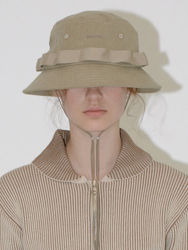 Washed Cotton Bucket Hat - Beige - DIAGONAL - Modalova