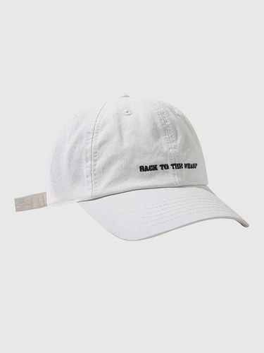 On The Moment Lettering Cotton Logo Ball Cap C2 - LOOKING4U - Modalova