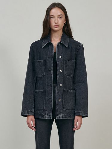 Danver Denim Jacket - BLOSSOM H COMPANY - Modalova