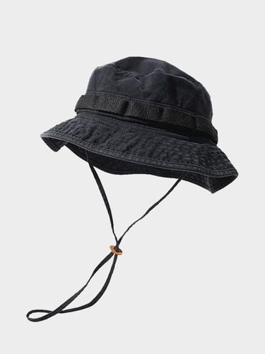 On The Moment Reversible Outdoor Bucket Hat C3 - LOOKING4U - Modalova