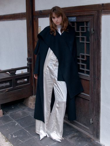 SENNE Cashmere Shawl Collar Handmade Coat - Black - MUSEE - Modalova