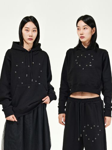 Type] Heart Eyelet Hoodie [Black] - PIECEMAKER - Modalova