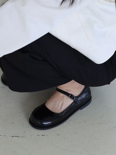 Sniker Loafer_Black - MOL:pin - Modalova