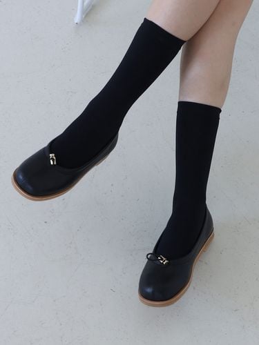 String Flat Shoes_Black - MOL:pin - Modalova