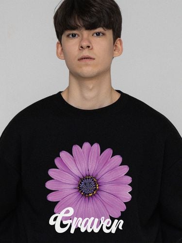 Purple Daisy Flower Smile Sweatshirt _ 3 Colors - GRAVER - Modalova