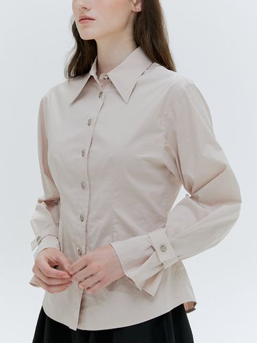 Ring Button Pointed Collar Shirts - HACIE - Modalova