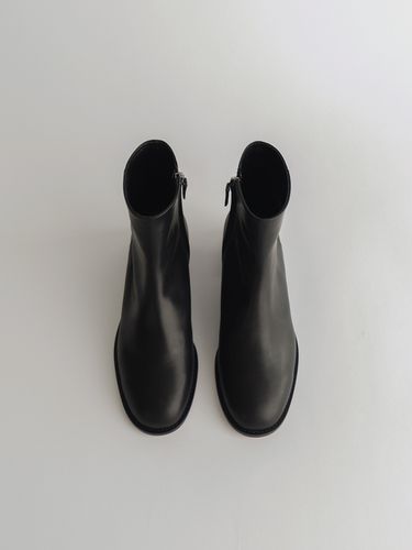 Leather Ankle Boots_Black - MOIA - Modalova