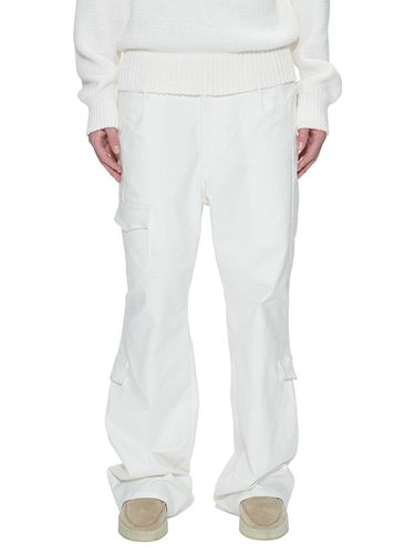 Jacquard Cargo Pants _ White - Theballon MEN - Modalova