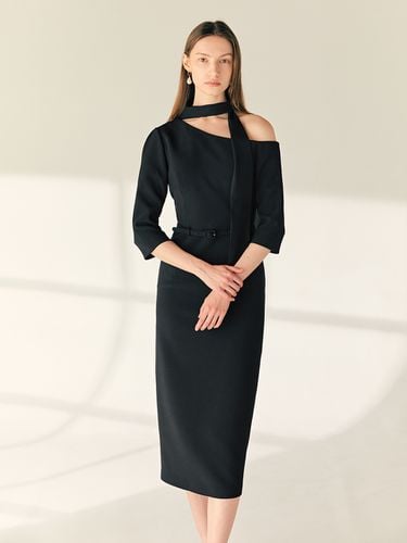 Mariah One Shoulder H-line Long Dress_Black - BAU by Bride And You - Modalova