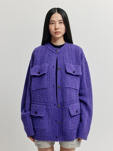 XOR Four-Pocket Oversized Cable Knit Cardigan - EENK - Modalova