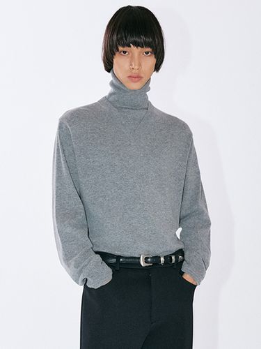 Wool Layered Turtleneck Knit Sweater - EZIO - Modalova