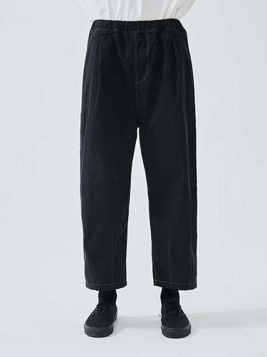 Bottom Line 2-tuck Pants [Black] - HAVEOFFDUTY - Modalova