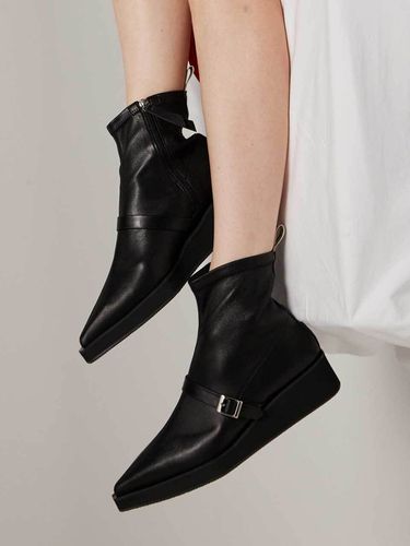 Sia Ankle Boots_Black - KRISTIN - Modalova