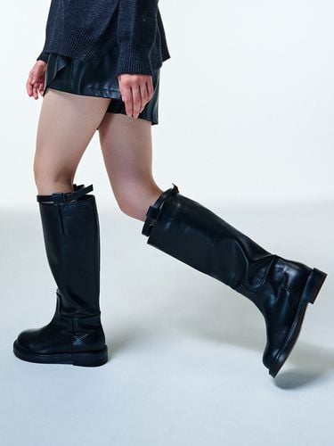 Round Toe Belted Long Boots (2 Colors) - SALTANDCHOCOLATE - Modalova