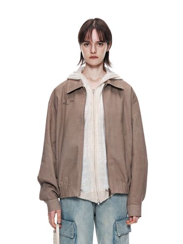 Lettering Drizzler Jacket - Beige - Matin Kim - Modalova