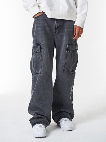 D500 Wide Cargo Denim Pants _ Black - DEEP SENSE - Modalova