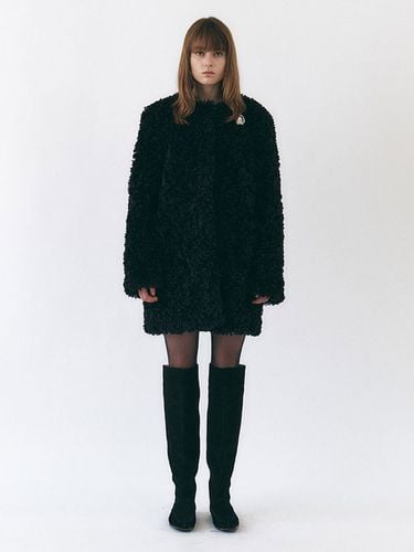 Eco Fur Coat (Black) - YUNSE - Modalova