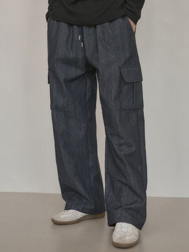 Non-Fade Cargo Straight Denim Pants_2 Colors - WEDNESDAY OASIS - Modalova