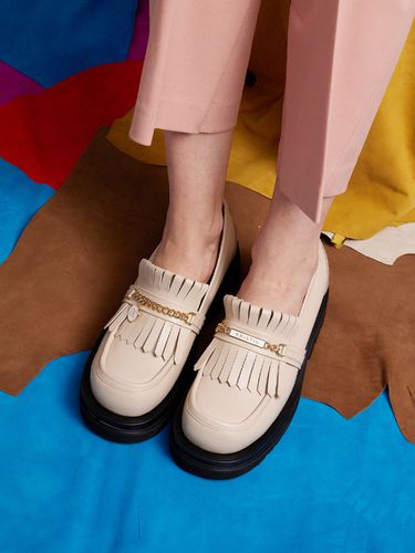 Nomade Loafers (2 Colors) - KRISTIN - Modalova