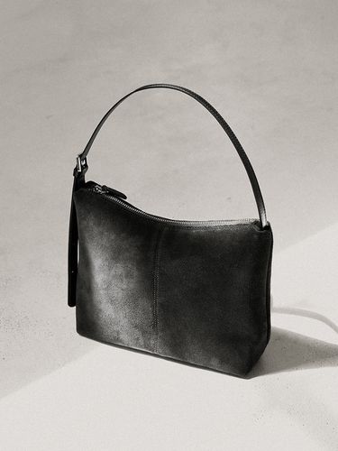 Suede Shoulder Bag_Black - ANDNEEDS - Modalova