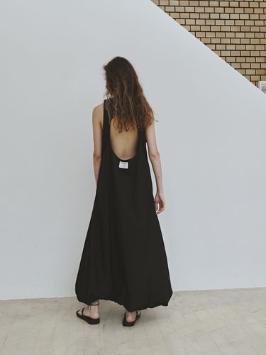 Crunch Shirring Long Dress - Black - oursaalty - Modalova