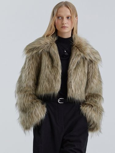 Gabriel Fur Short Jacket (Two Tone) - molliolli - Modalova