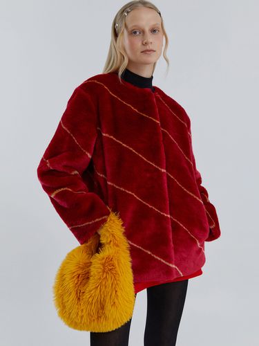 Magenta Stripe Fur Jacket () - molliolli - Modalova