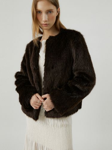 Cozy Faux Fur Jacket (Dark Brown) - molliolli - Modalova