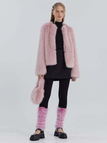 Cozy Faux Fur Jacket (Pink) - molliolli - Modalova