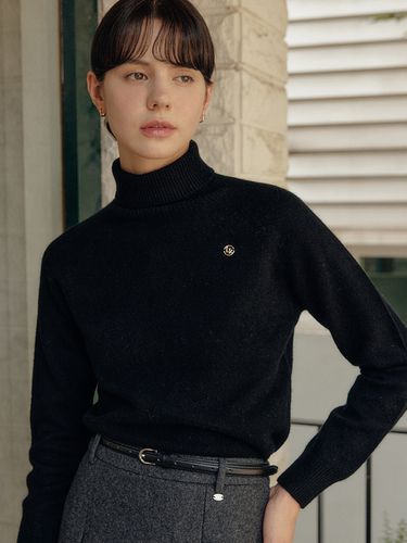 Millie Turtleneck Wool Sweater - LOOKAST - Modalova