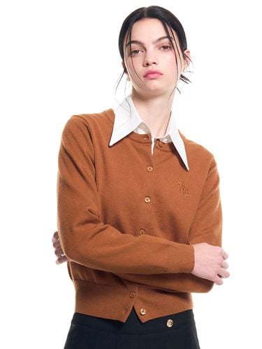 WOMAN New Classic Crewneck Cardigan_Brown - GENERAL IDEA - Modalova