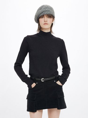 Half Neck Knit in Black VK3WP152-10 - RAIVE - Modalova