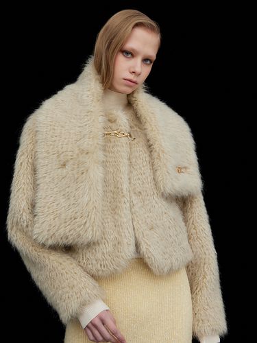 Faux Fur Crop Jacket - Beige - WNDERKAMMER - Modalova