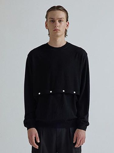 Merino Wool Slit Button Sweater _ - whatever we want - Modalova