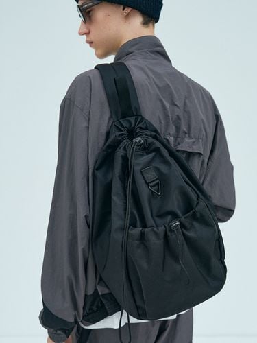 Rover Sling Bag _ Black - MONOFOLD - Modalova