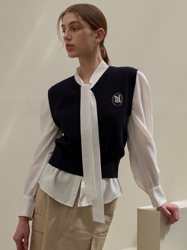 New Classic V-neck Vest - Atelier Nain - Modalova