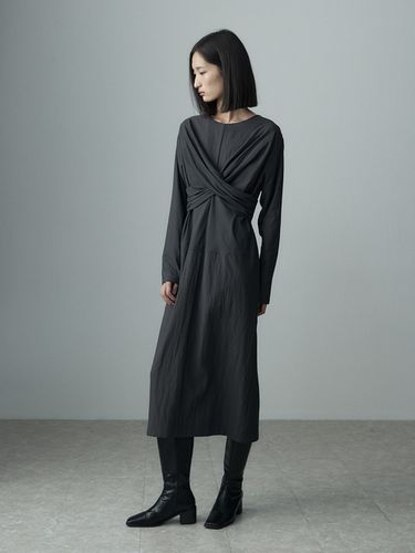 Twisted Draped Dress - Dark Gray - RE RHEE - Modalova