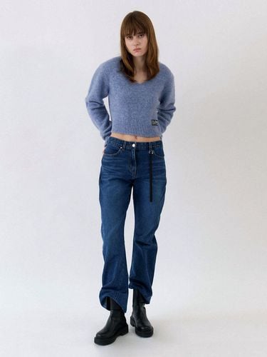 Pierced Curved Denim (Blue) - YUNSE - Modalova