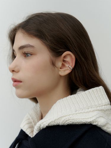 Heart Line Earcuff - FLOWOOM - Modalova