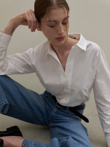 Embroidered Standard Basic Shirt - Atelier Nain - Modalova