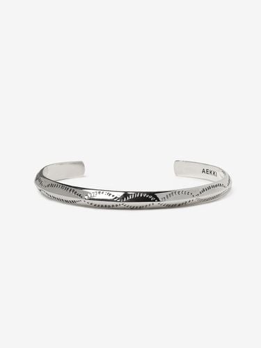 Sunray Cuff Silver Bracelet - AEKKI - Modalova