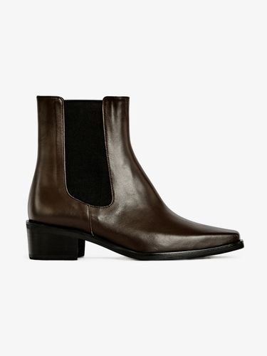 Ezra Square-Toe Chelsea Boots_Brown - Neute - Modalova