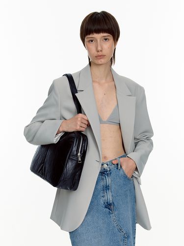 Trapezoid Pillow Shoulder Bag_Dark Navy - FILLINTHEBLANK - Modalova