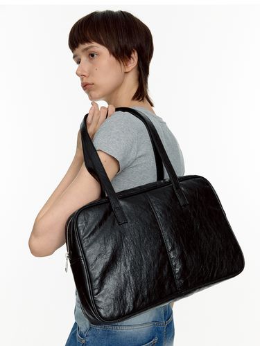 Trapezoid Pillow Shoulder Bag_Black - FILLINTHEBLANK - Modalova